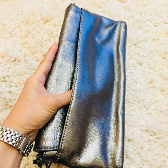 Keven Kline  pearlised clutch - Picture 8 of 8